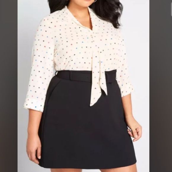 ModCloth Confidence Heart Printed Tie Neck Blouse - Picture 2 of 5